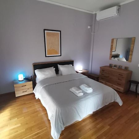 Penthouse Spacious W Super Wifi & Terrace, 2 Min From Metro Афины Экстерьер фото