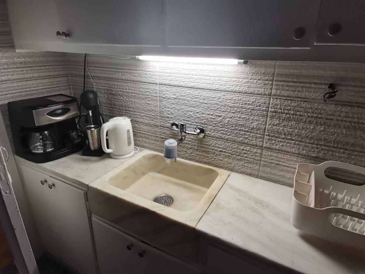 Penthouse Spacious W Super Wifi & Terrace, 2 Min From Metro Афины Экстерьер фото